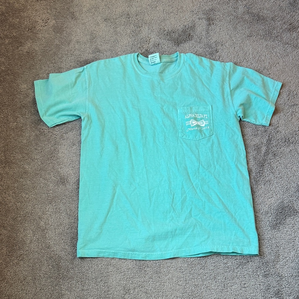Comfort Colors Green Alpha Delta Pi JMU Black Diamond Ball Pocket T-Shirt SIZE M